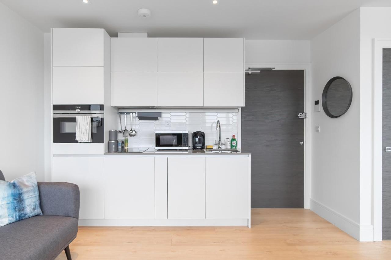 Livestay-Modern Apartments Next To Wembley Stadium Лондон Екстериор снимка